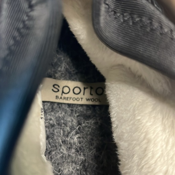 Sporto "Barefoot Wool" Women 11 Wide amazing comfortable metallic gold booties - Picture 5 of 9